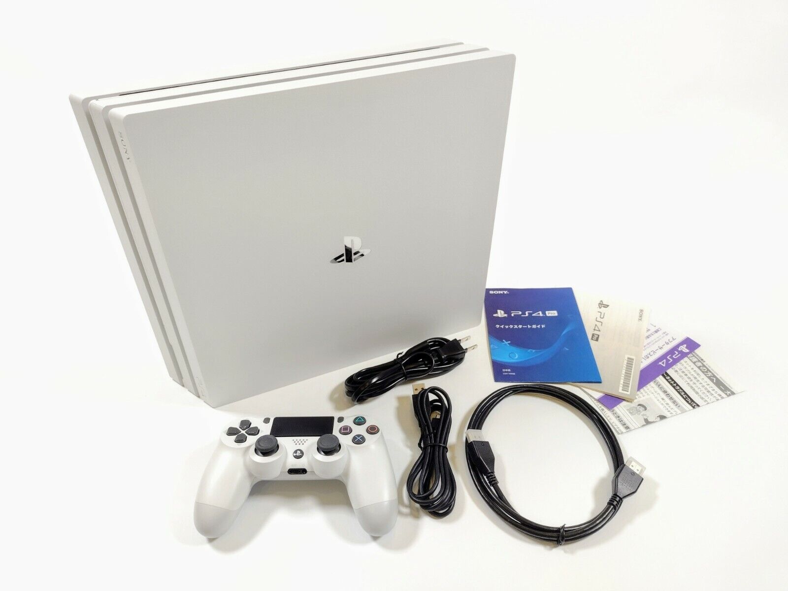 SONY PS4 PlayStation 4 Pro 1TB CUH-7200BB02 Glacier White w/box Excellent