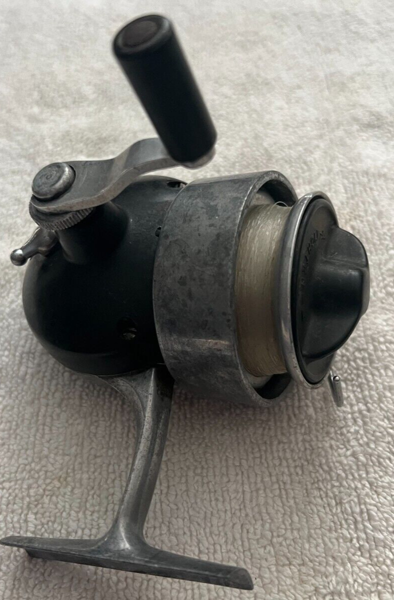 Vintage Bache Brown Spinmaster AirEx Div.Lionel Corp Fishing Reel Storage item