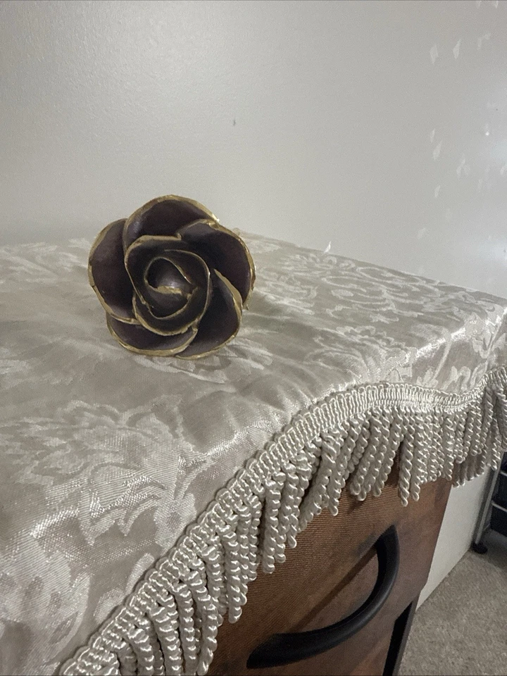 Haste mergulhada ouro 24k acabamento rosa vermelha em ouro caixa de presente com suporte rosa preta - Imagem 2 de 2