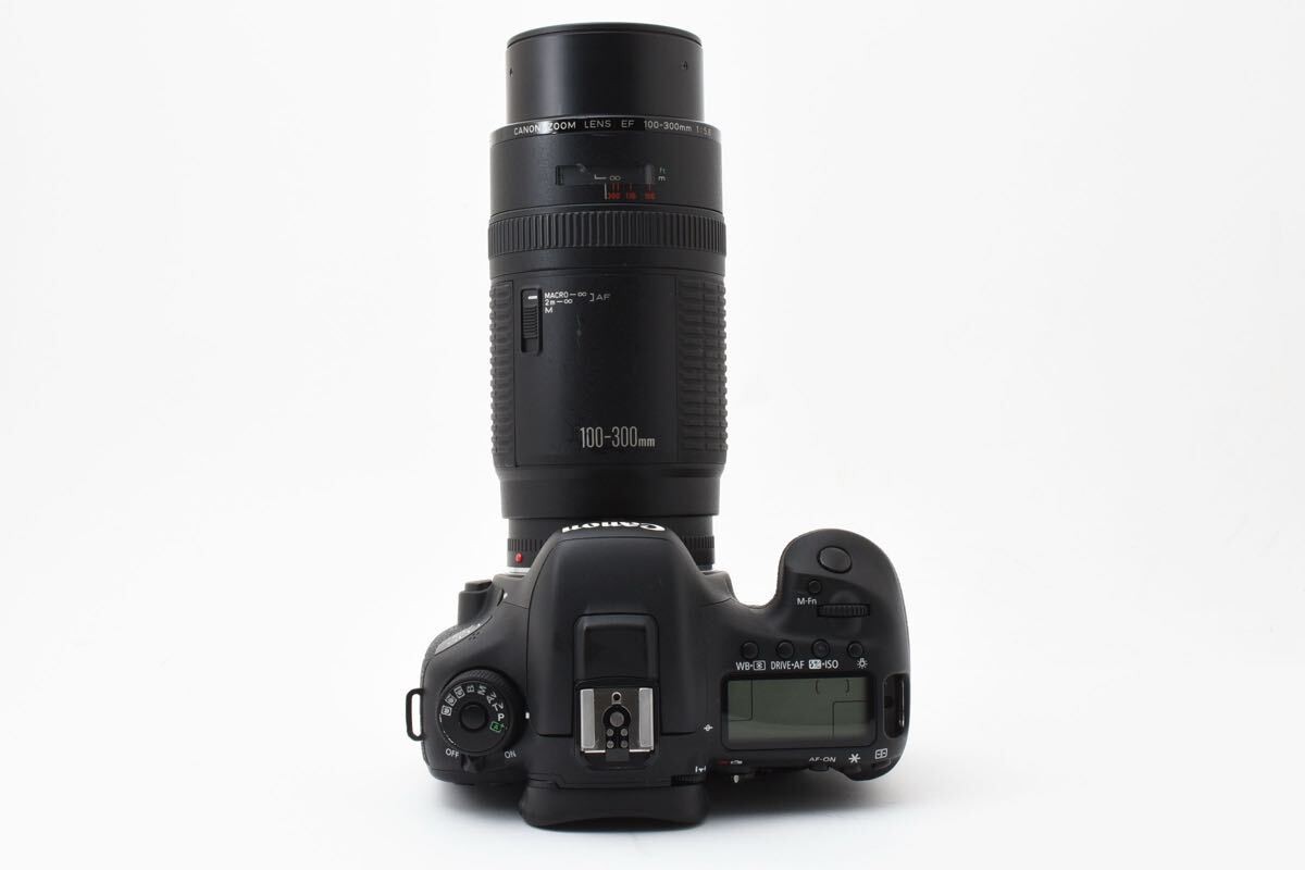 Canon EOS 7D Mark II DSLR Camera & EF 100-300mm Telephoto Lens Set