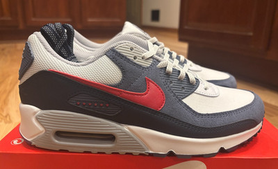 Nike Air Max 90 New England Patriots Rivalries II7591 100 Men's Size 8.5