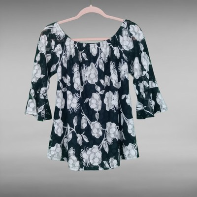 LAVISH Sheer Black And White Lace Overlay Top Floral Design  Woman's Size Small