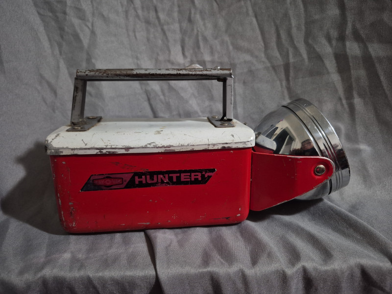 Vintage (1950-1959) Ray-O-Vac Hunter Model #941 Red Lantern Flashlight