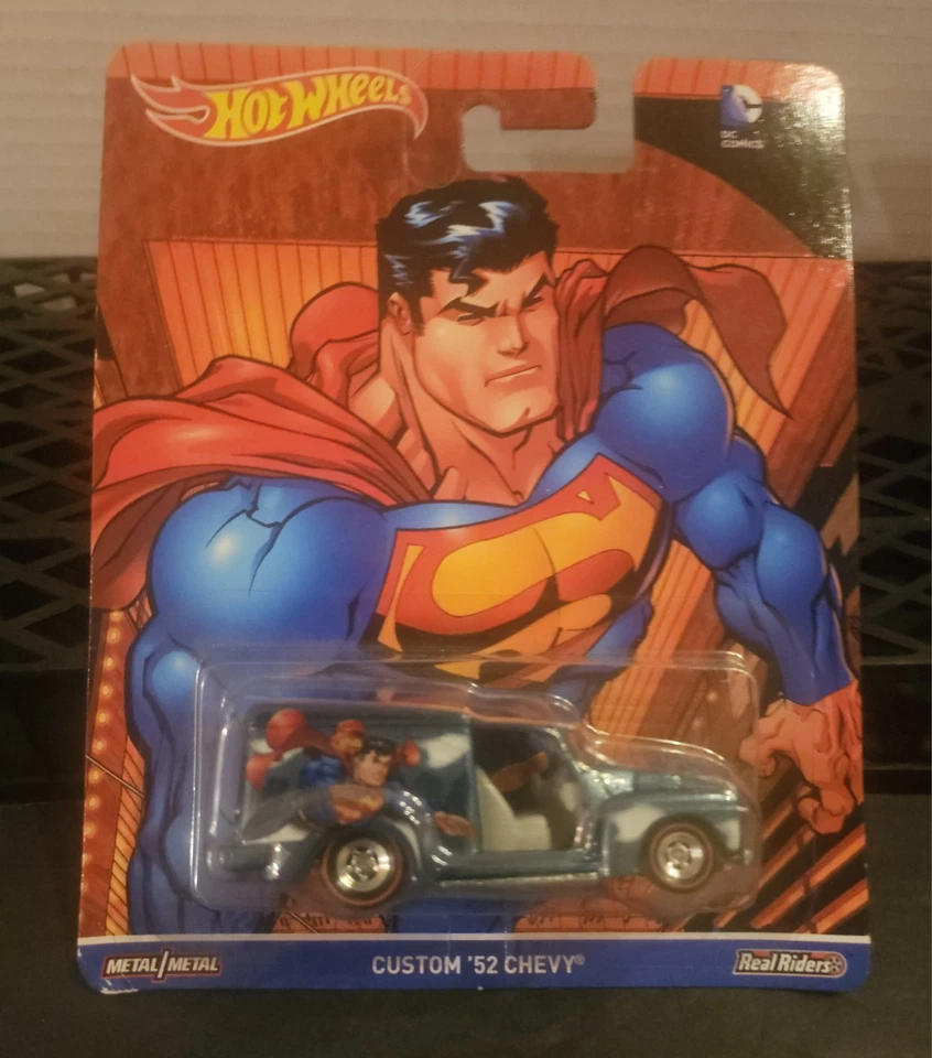 Lote de 3 Hot Wheels DC Comics: '71 El Camino Custom 52 Chevy Quick D- Livery Foto 4 de 4