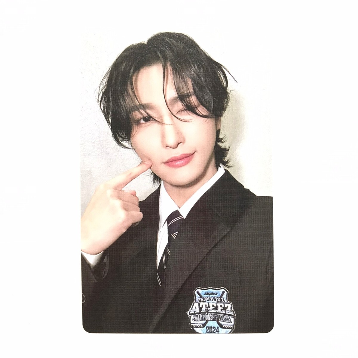 ATEEZ] ATINY 5th Fanclub Kit / Official Photocard (수트) | eBay