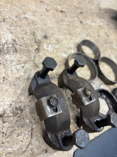 1981 86 1987 93 DODGE D150 D100 REAR AXLE CARRIER PINION GEAR CAPS HOLD DOWN SET - 第 3/21 張圖片