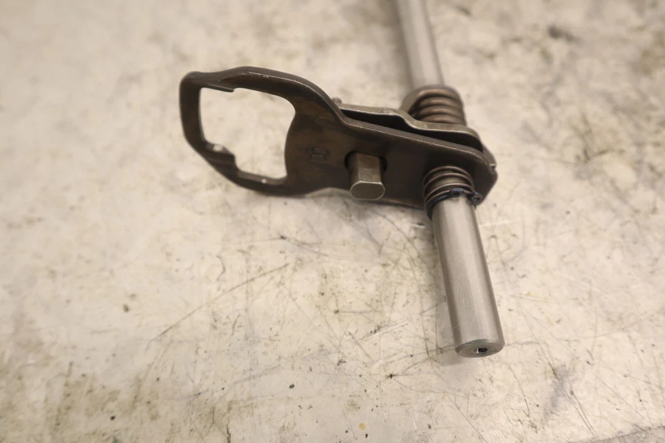 1999 HONDA SHADOW ACE 1100 VT1100C2 OEM SHIFTER SHIFT SHAFT - Image 2 of 4