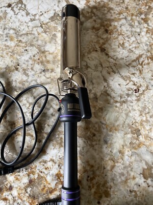 Hot Tools Pro Signature 24K Gold Collection Curling Iron  Curls 1.5''