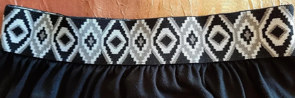 No Boundaries Sz M 7/9 Hi Low Maxi Midi Skirt Aztec Tribal Geometric Trim Blk - Image 3 of 4