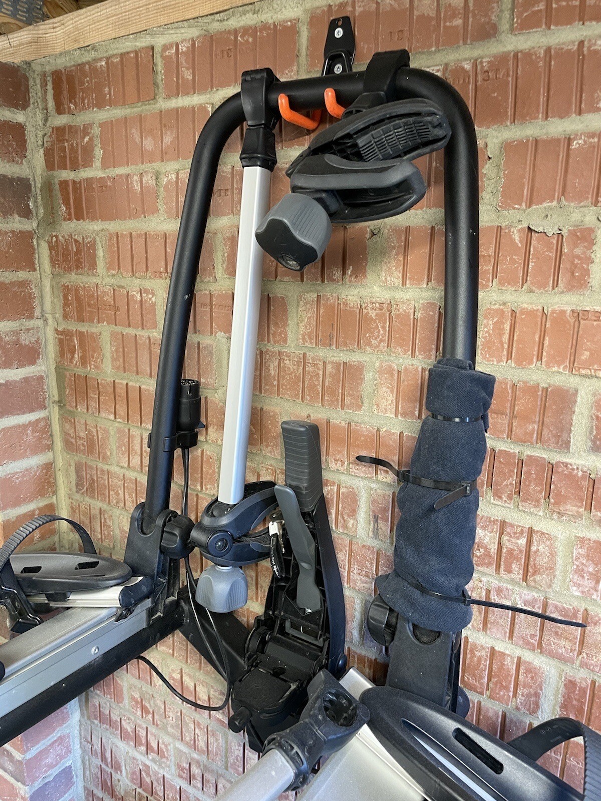 thule 927 velocompact 4 bike carrier