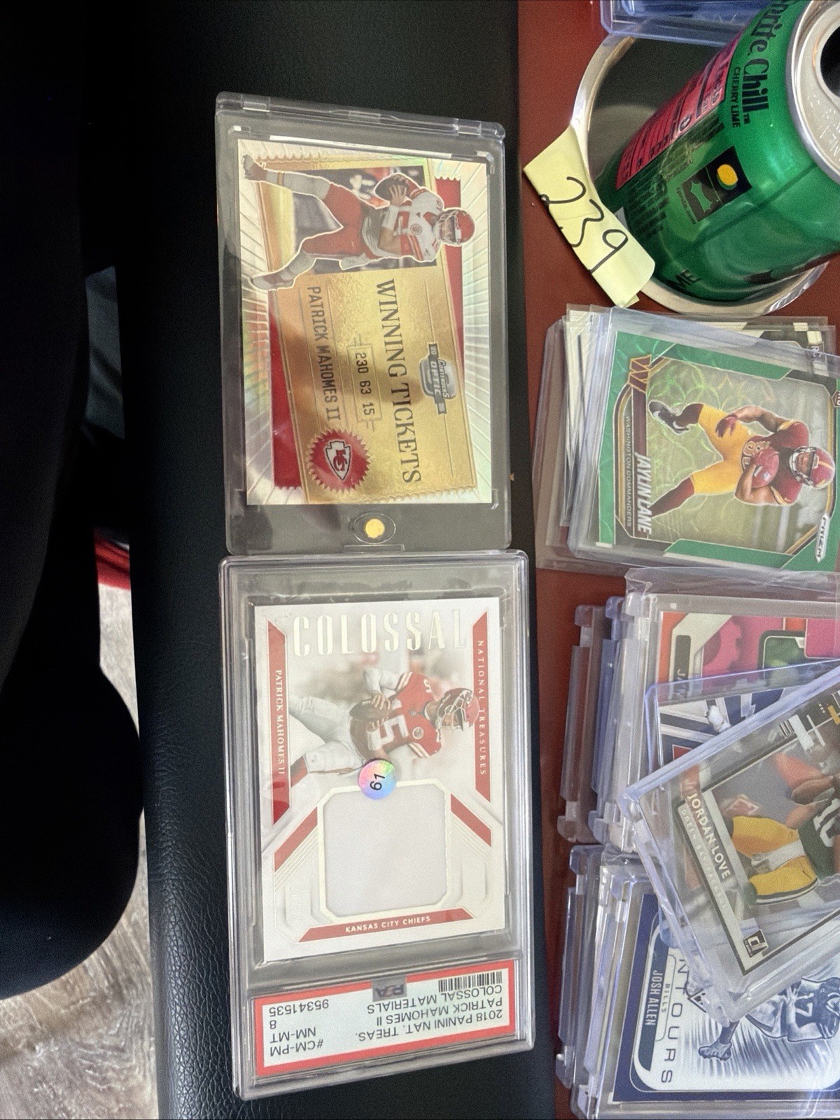 2018 Panini - Colossal Materials Patrick Mahomes II #CM-PM /99 (MEM)/Bonus Card! view 6