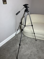 Promaster 6300 Aluminum Camera Tripod w Pan Handle  Bubble Level