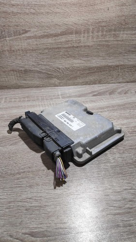 06A906018C 0261204126  Engine control unit/module ECU Fits for Audi A3 S3 8L