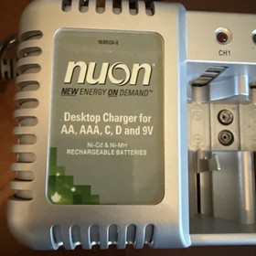 Nuon Universal Charger For Ni-MH - FAST CHARGER - AA, AAA, C, D, 9V -