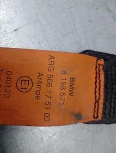 8198571 sicherheitsgurt vorne links BMW 5 E39 523 I 1995 5013357