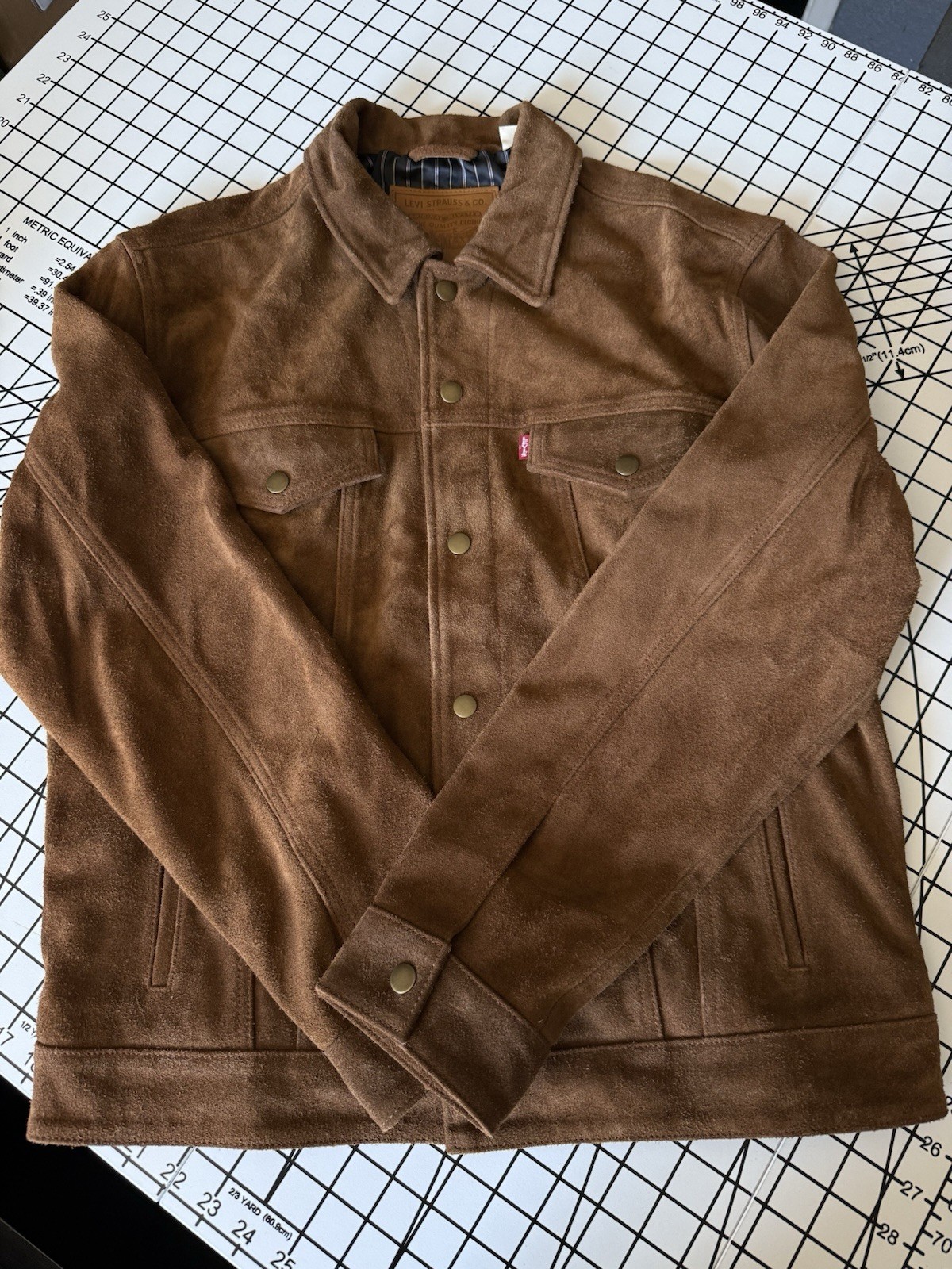 Levi's Brown Suede Trucker Jacket Lined Pockets Button Men's Size M