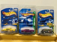 Hot Wheels 3 Lot with Protective case Treasure Hunts