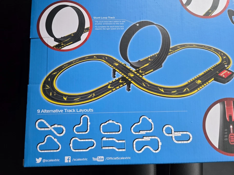 Micro Scalextric Police Pursuit Set – Red Rasio C-20 vs Police SUV –NEW & SEALED - Image 4 of 4