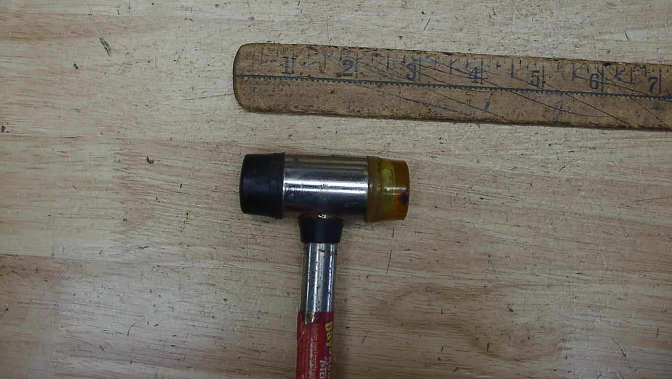 Unbr. 8.7oz Soft Blow Hammer,2-9/16 Head,W/ 15/16" Diam Blk & Yellow Faces,China