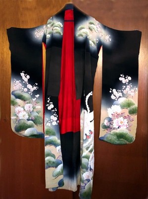 Original Vintage Hand-Painted Yuzen Kurotomesode Kimono From The Mid- Shōwa Era