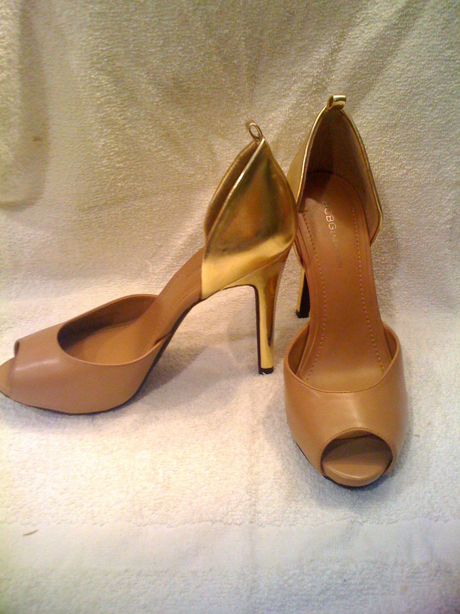 BCBGeneration Beige Gold Peep Toe Heels/shoes