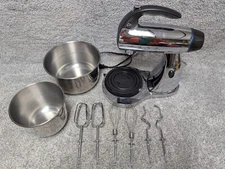 Vintage Sunbeam Stand Mix Master | Model 2379 12 Speed with 3 Types of Beaters