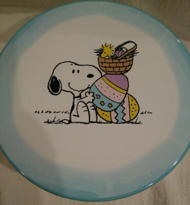 PEANUTS Snoopy Woodstock Easter Dessert Cake Cupcake Stand Plate Pedestal 6  NEW