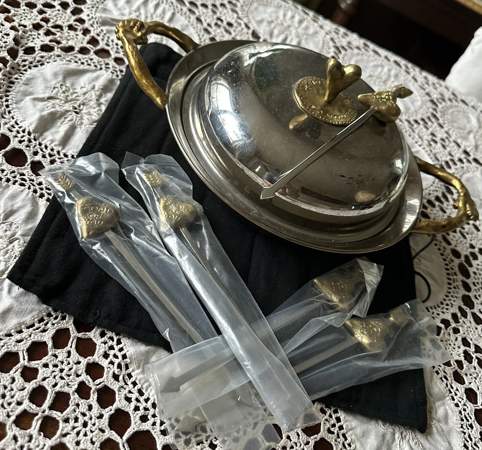 Michael Aram Fondue Cuenco Con Tenedores Raro Hermoso Corazón Detalles Mano Fond Ofyou Foto 4 de 4