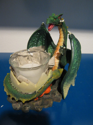 Drache mit Kugel bewacht Ei, Teelicht-Kerzenhalter , super schön gemacht
