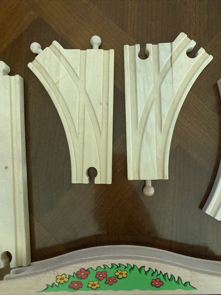 Thomas The Train/Brio/ MelissaDoug Compatible Wooden Tracks Mix Lot Of