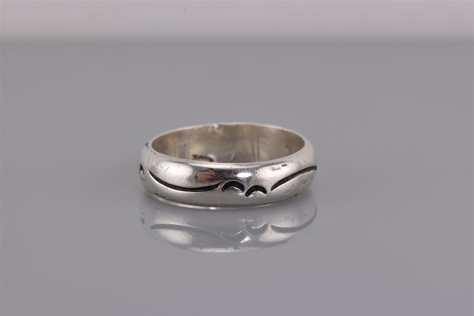 Sterling Silver 6mm Solid Carved Wispy Swirled Ba… - image 5