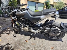 HUSQVARNA SVARTPILEN 125 del 2022