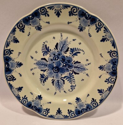 DELFT Regina Schwinn & Stark Teller Blaue Blume Holland Hand Painted Porzellan