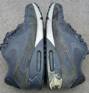 mens nike trainers size 8