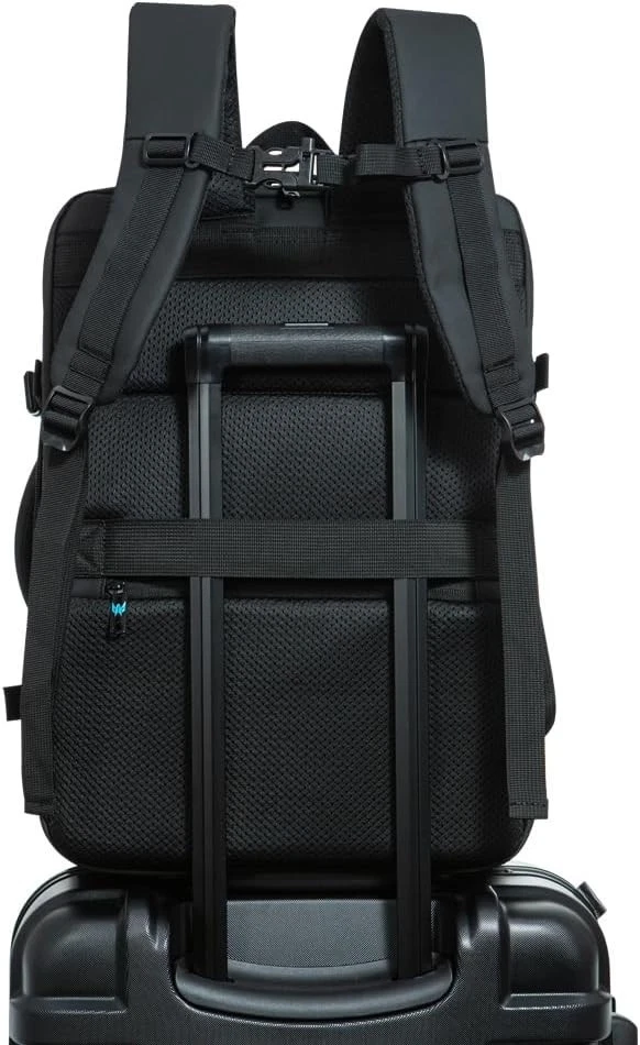 Mochila Acer Predator 18" para portátil, 30L expandible, bolsa de viaje antirrobo de día Foto 3 de 4