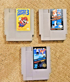 Nintendo NES Console Bundle - 7 Games - 2 Controllers Tested Working Mario 3