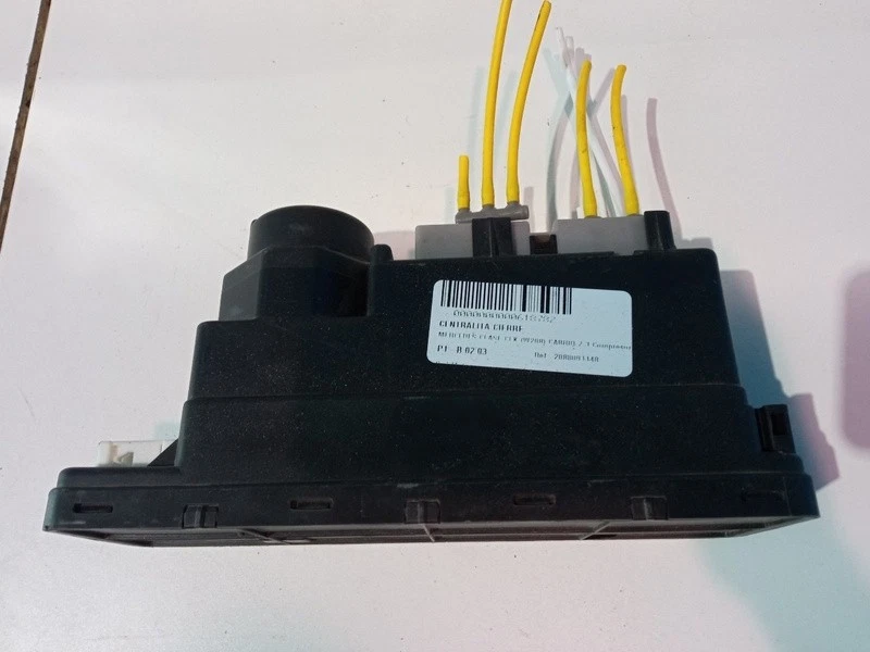 2088001148 centralina chiusura MERCEDES CLASE CLK W208 CABRIO 230 1998 618782 - Immagine 2 di 4