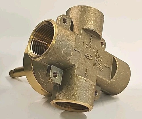 Signature Hardware SH6103 Edenton Brass 3/4" 6-Way Transfer Valve - Picture 4 of 12
