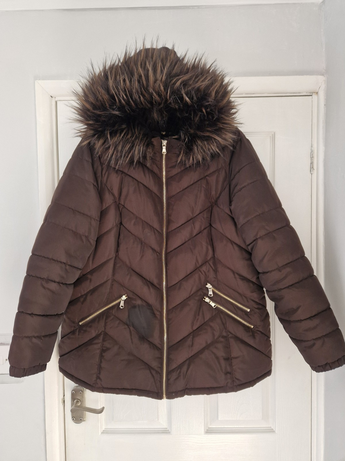 Ladies F&F Warm Quilted Brown Winter Jacket - Detachable Faux Fur Trim - Size 22