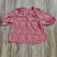 Umgee Women's Pink Floral Notched Button Detail Blouse Large New No Tags 