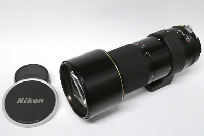 Nikon Nikkor 4,5 / 300 mm ED Objektiv AI