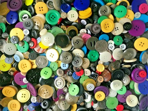 New 100 Buttons mixed color lot assortment sizes 1/4 to 1 inch -bulk MX1 - Picture 6 of 7