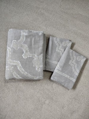 RH Restoration Hardware Italian Baroque Medallion Full/Queen Duvet, 2 Shams Fog