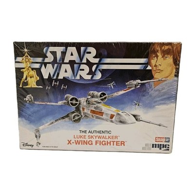 Star Wars Luke Skywalker X-Wing Fighter Plastic Model Kit Snap  MPC948 New