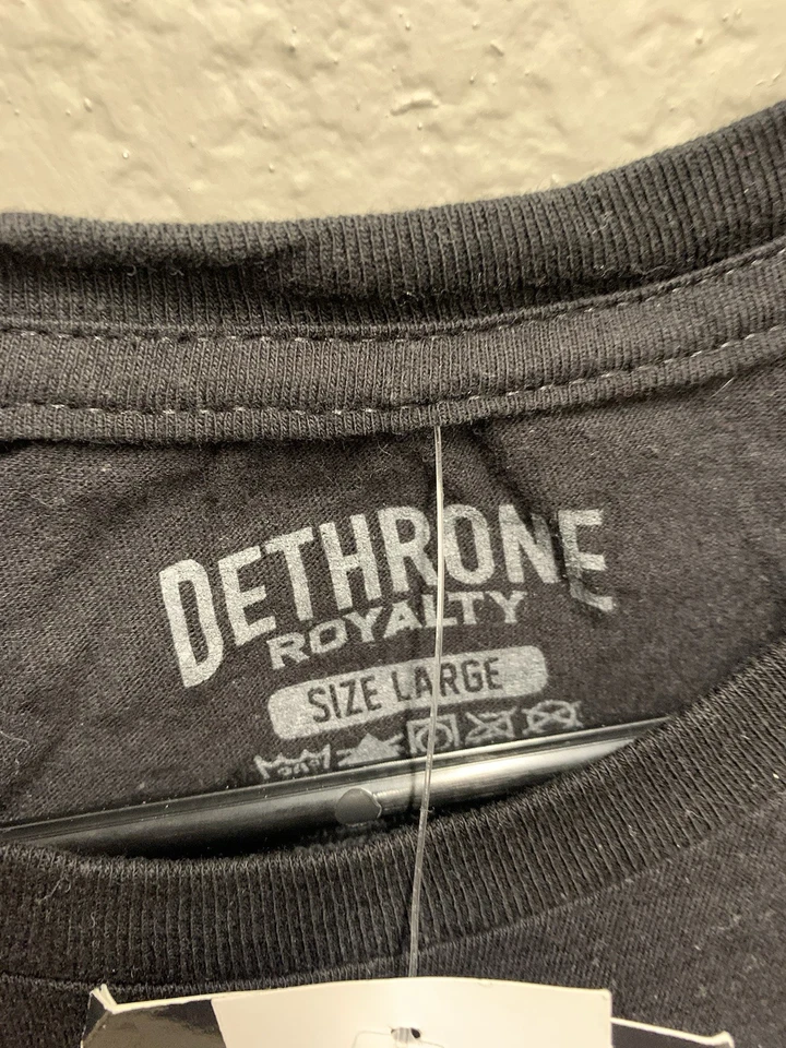 OOP RARE Dethrone Royalty Adult Man Size Large L T-Shirt  Daniel Cormier UFC NEW - Image 4 of 4