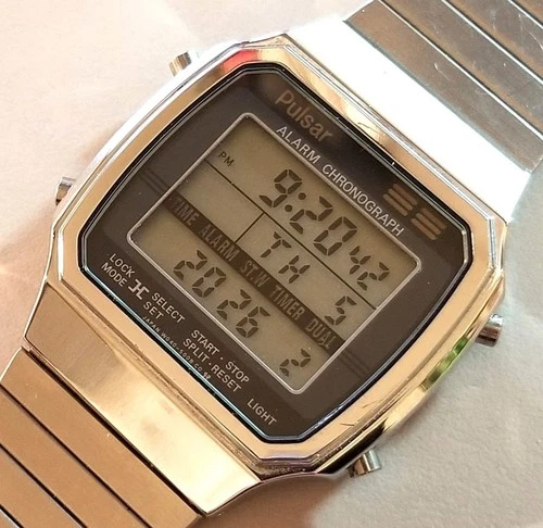 SEIKO PULSAR W040-5000 JAPAN RARE VINTAGE 34MM QUARTZ LCD MENS ALARM CHRONOGRAPH