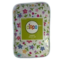 Circo Toddler Sheet Set Girls Flowers Fitted Sheet & Pillowcase Pink Purple Blue
