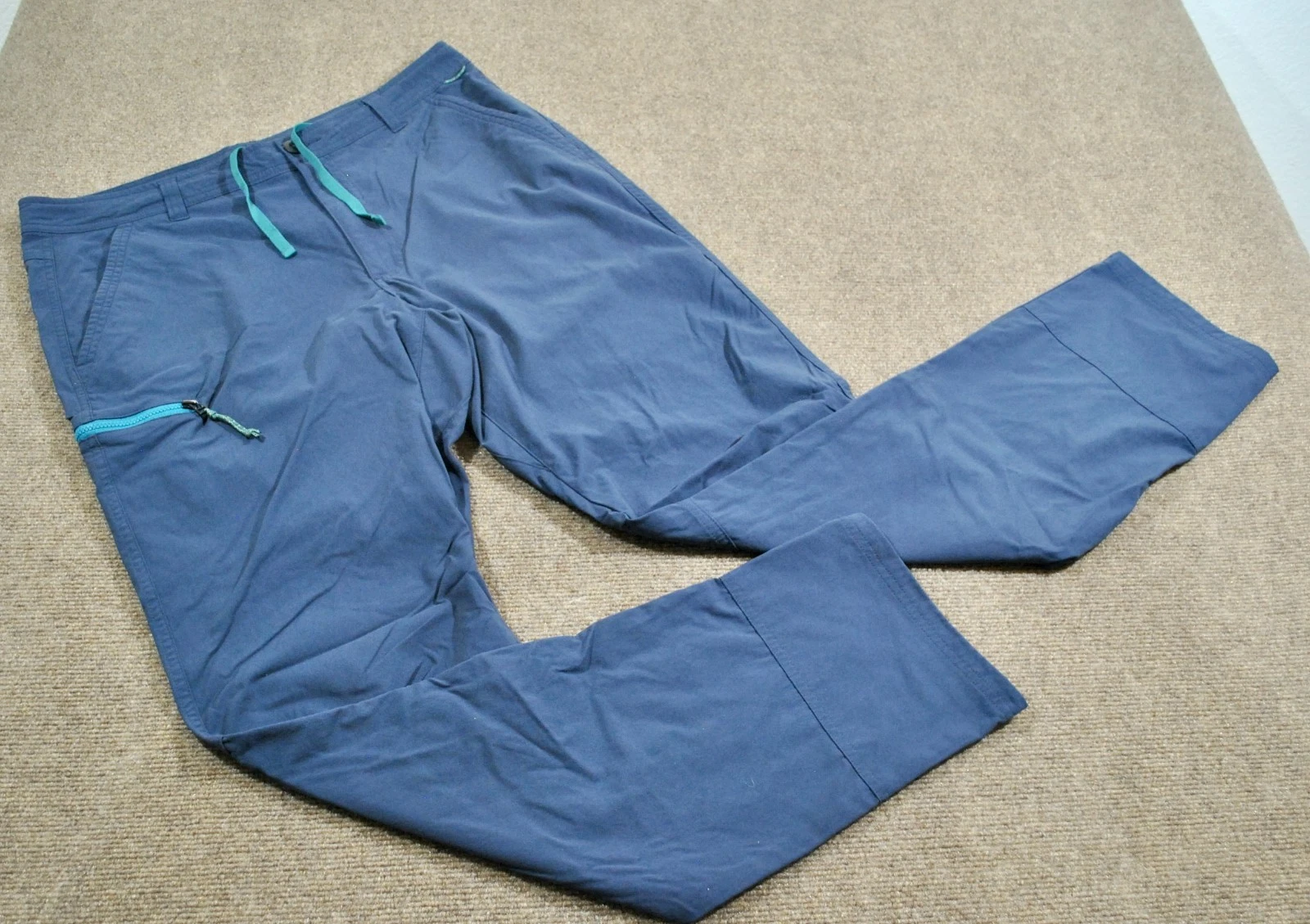 REI Co Op Outdoors Hiking Trail Blue Casual Button Men's Pants Size 34 x 32
Opens in a new window or
