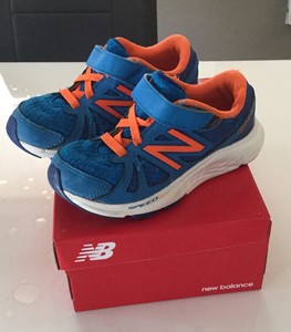 tenis new balance criança