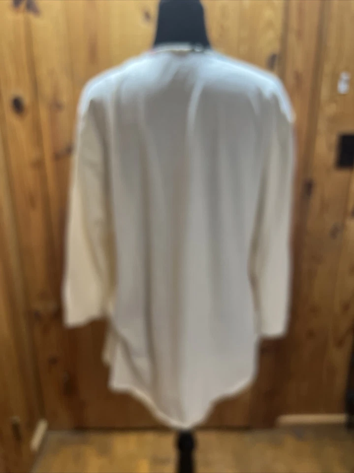 Túnica Van Heusen marfim macio vibrante floral flor tamanho GG manga 3/4 em excelente estado usado - Imagem 4 de 4